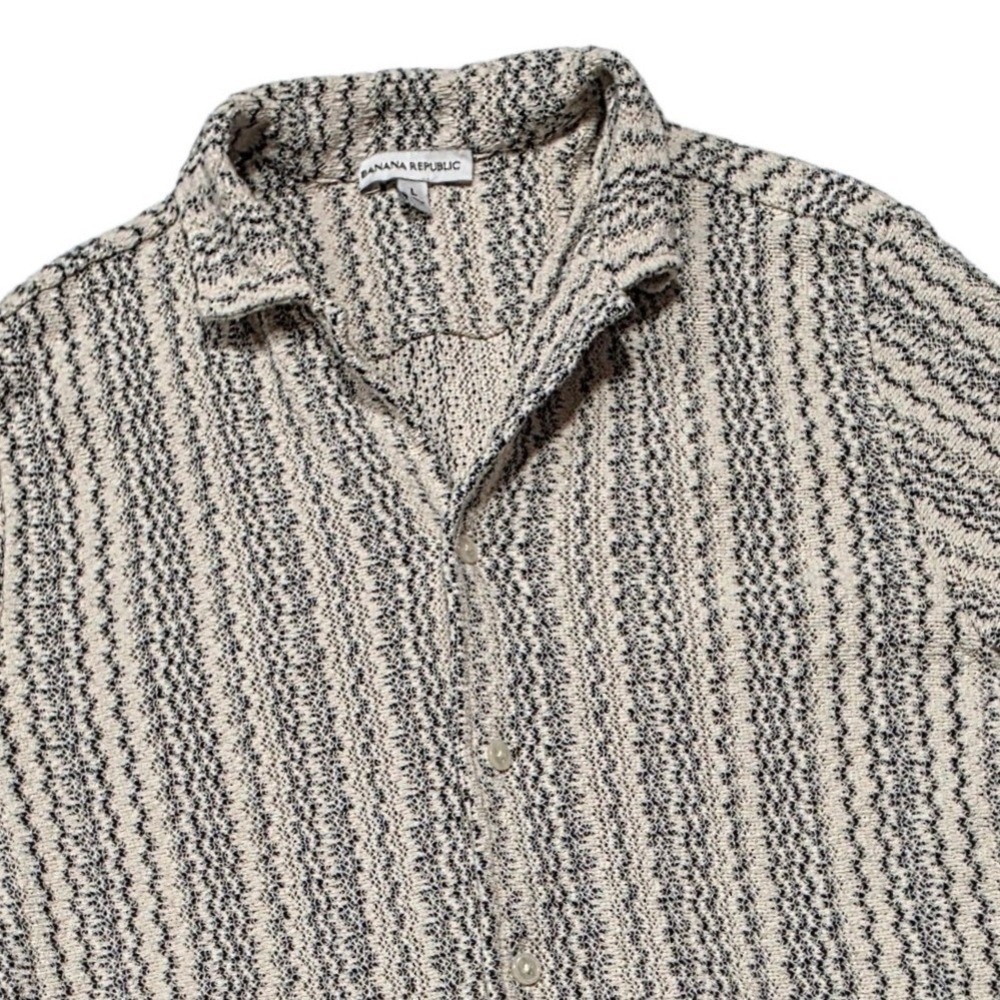 Banana Republic Crochet Knit Button Down Shirt Mens Large Cream Black Cotton